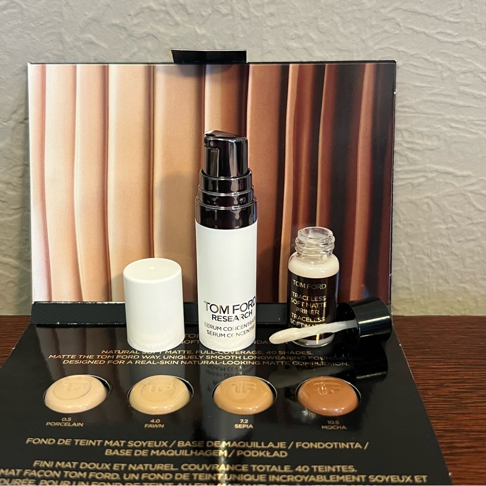 TOM FORD on trial! Three-pack of trial-size Tom Ford makeup products.